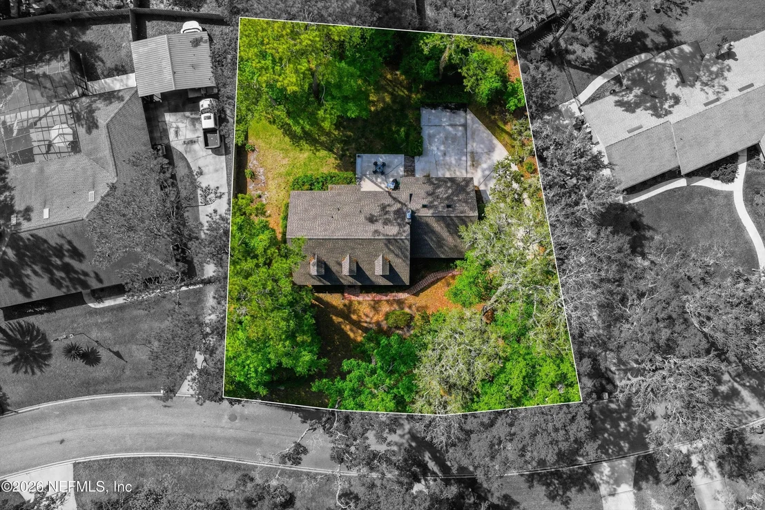 Photo of 970 SANDPIPER Lane
