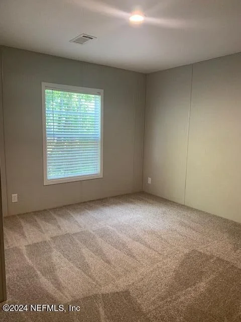 Photo of 457 LOGAN Avenue
