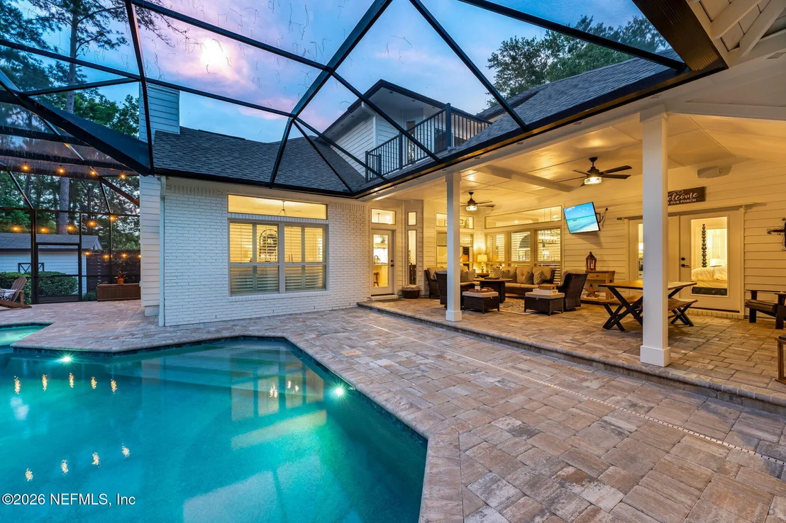 Photo of 1204 CREEK BEND Road