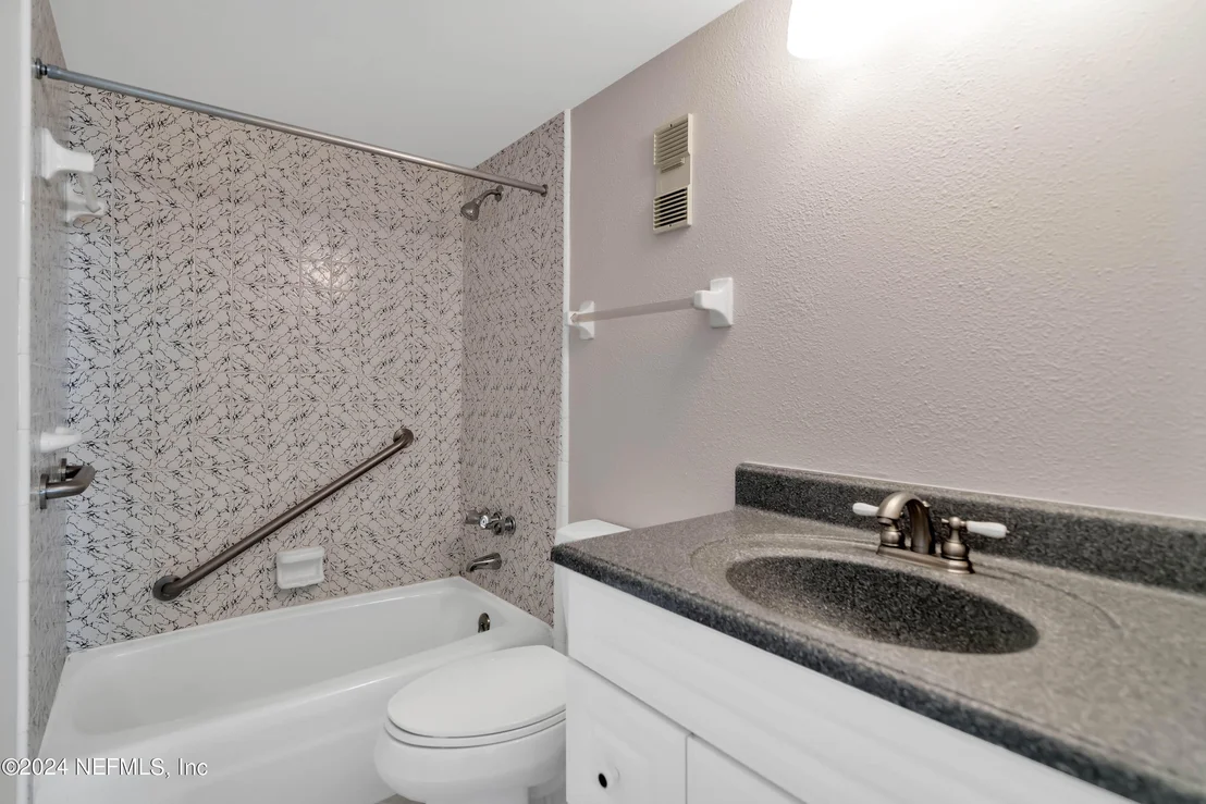 Photo of Unit M120 at 1415 OCEAN SHORE Boulevard