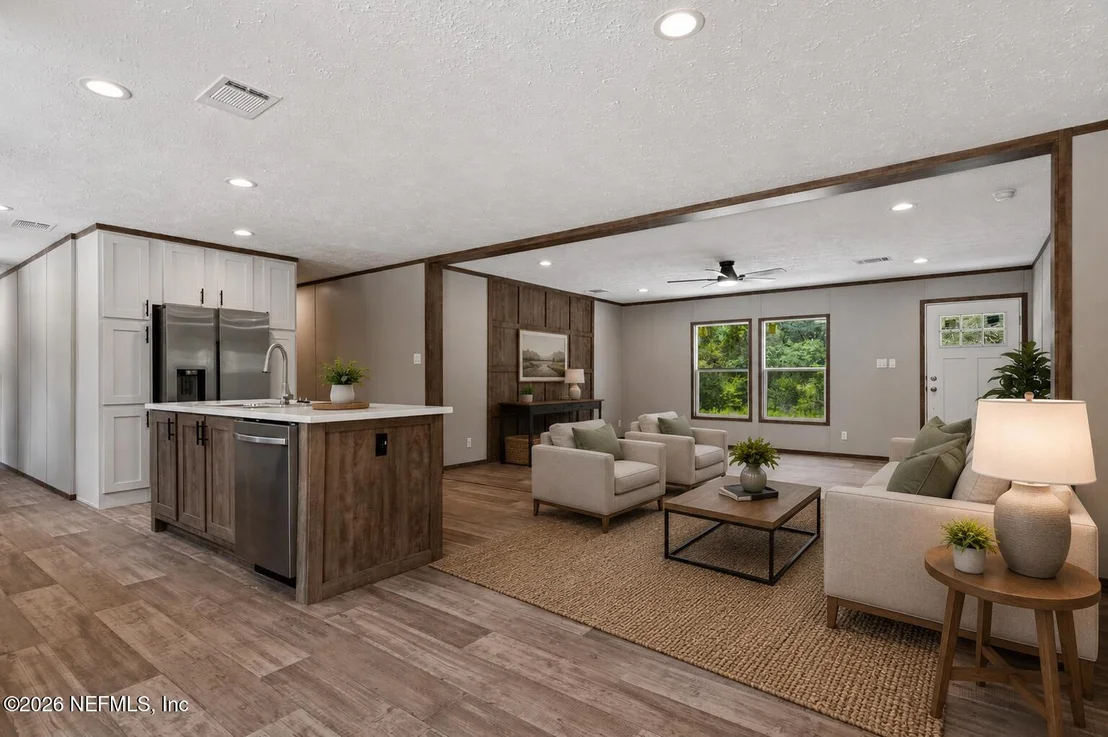 Photo of 7607 OAK FOREST Road