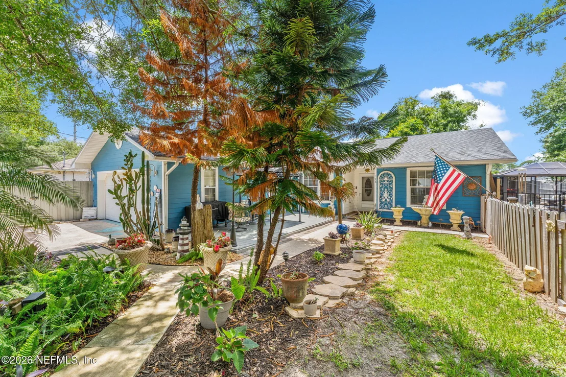 Photo of 178 SEGOVIA Road