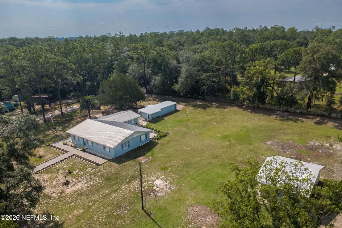 Photo of 125 HART LAKE Drive