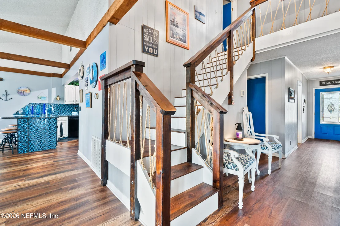 Photo of 5992 HECKSCHER Drive