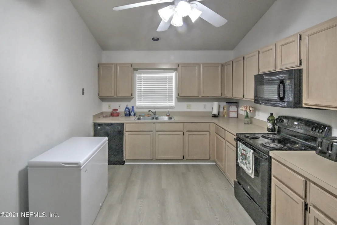 Photo of 2066 TANAGER Drive