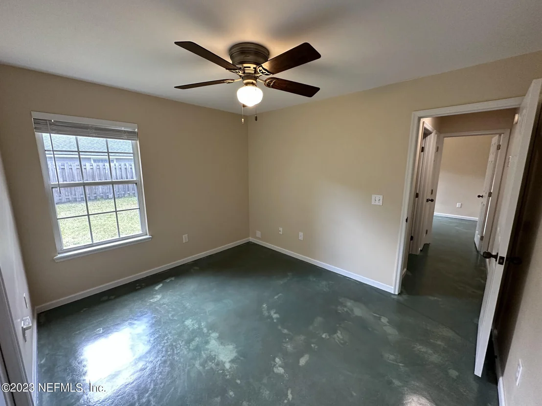 Photo of 209 IVY LAKES Drive