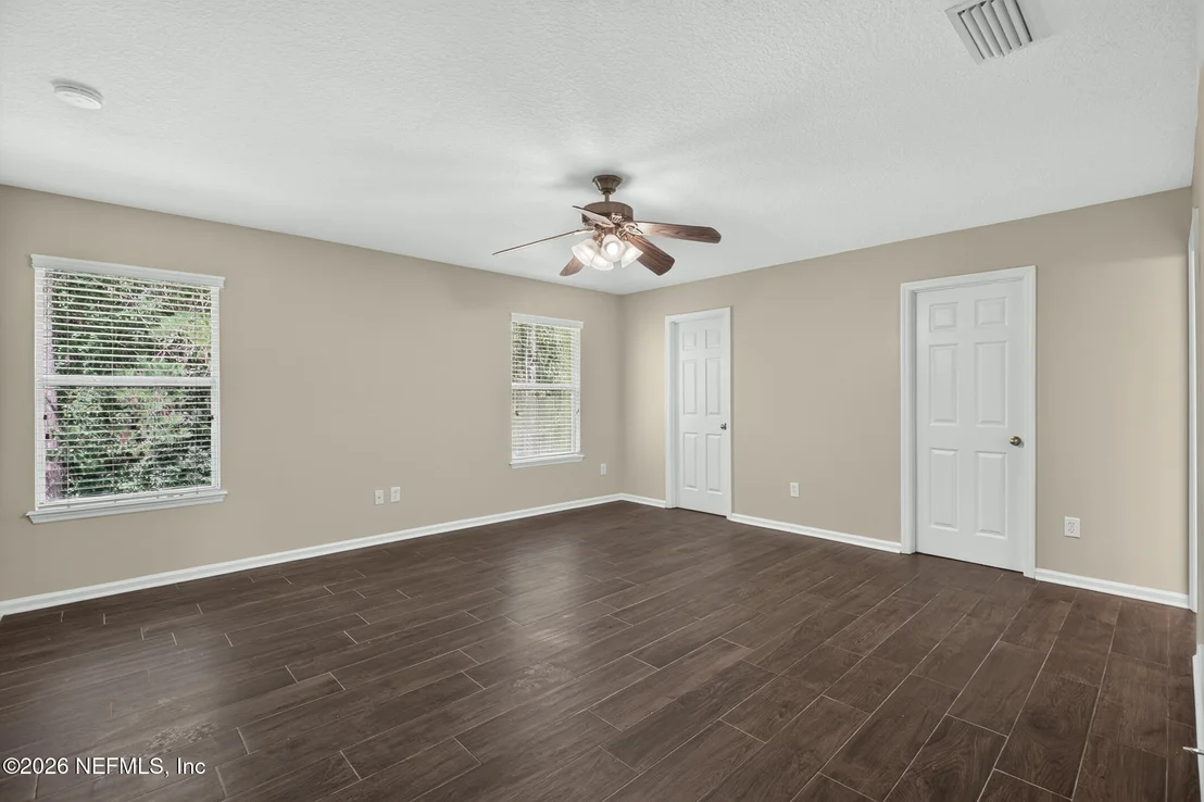 Photo of 1335 IVYHEDGE Avenue