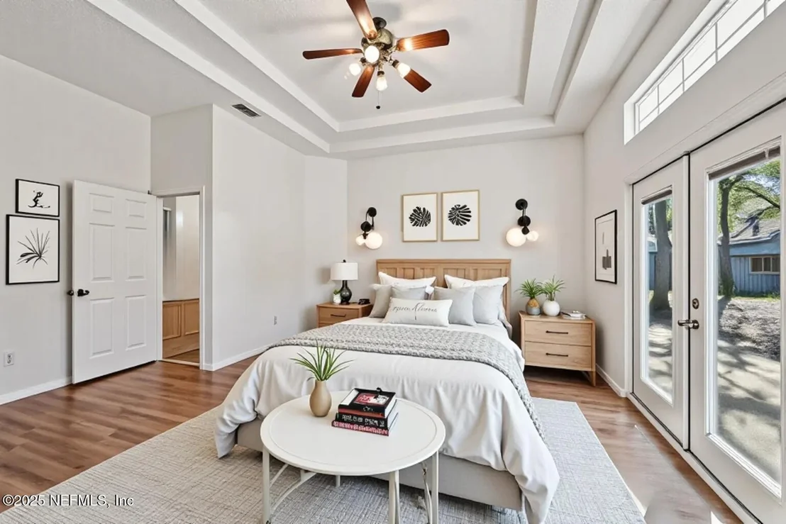 Photo of 208 HONEYSUCKLE Way