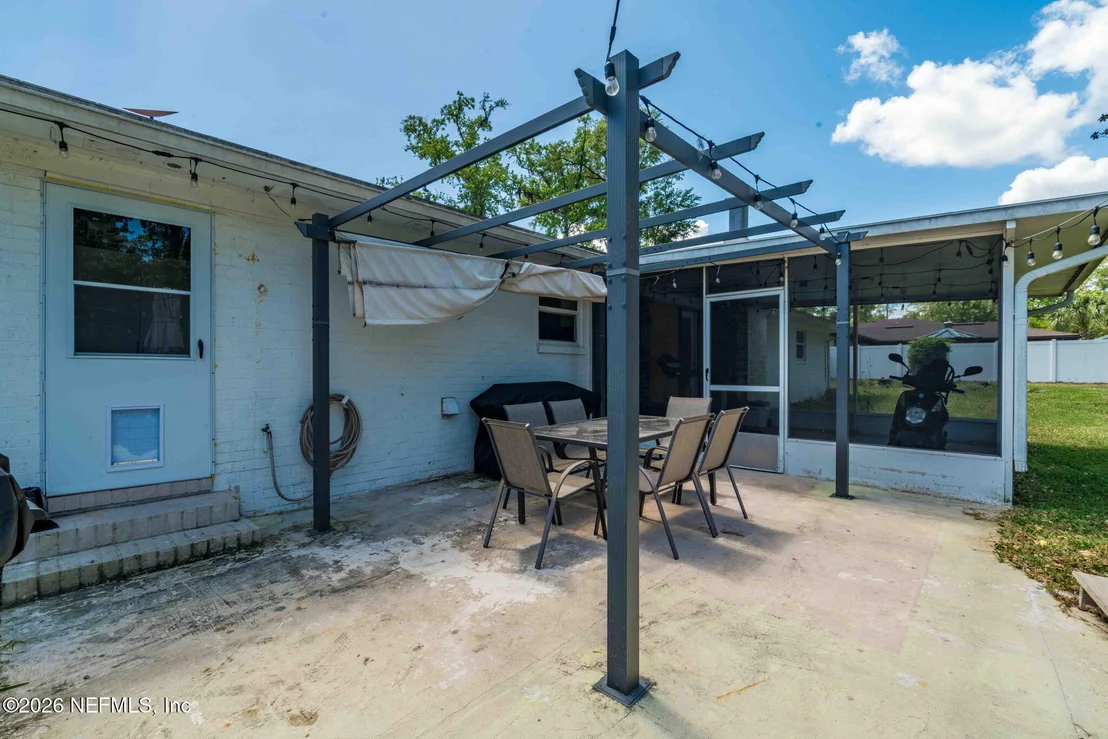Photo of 717 WINFRED Drive