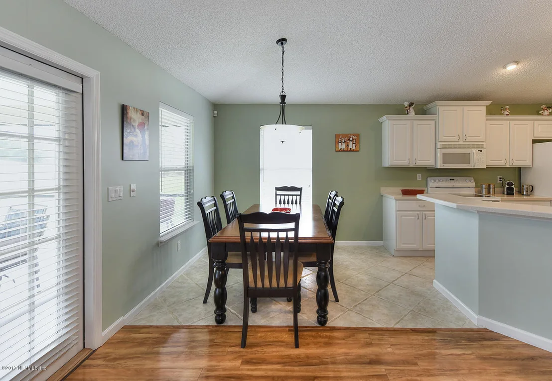 Photo of 1580 AUSTIN Lane