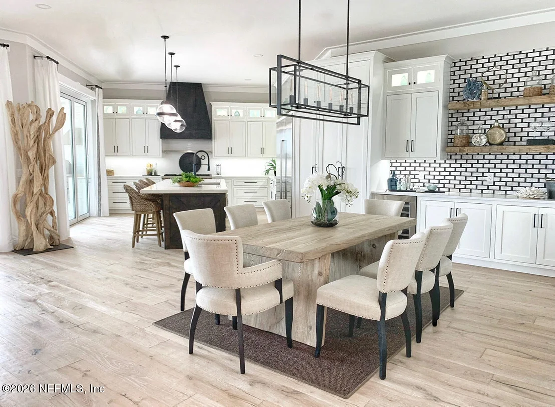 Photo of 9136 HECKSCHER Drive