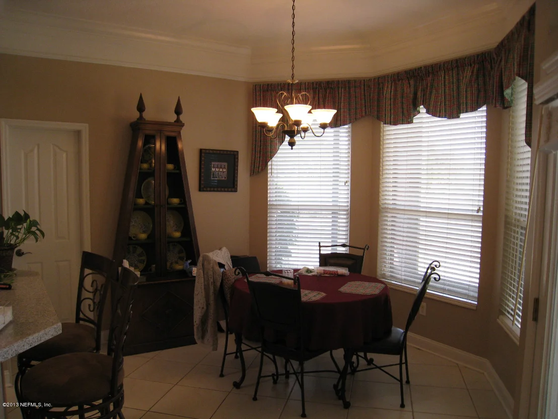 Photo of 607 CINDY Court