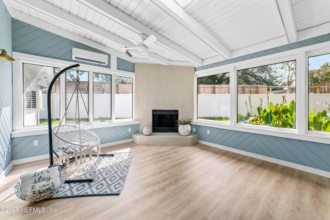 Photo of 3814 CORONADO Road