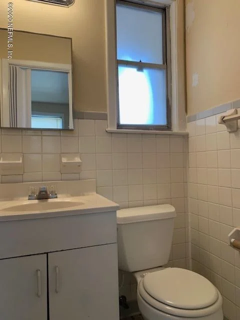 Photo of 7370 HENNESSY Road