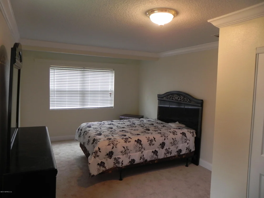 Photo of 5223 CHIVALRY Drive