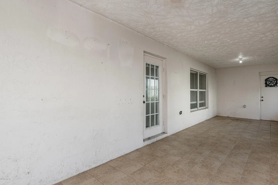 Photo of 4016 HALF MOON Circle