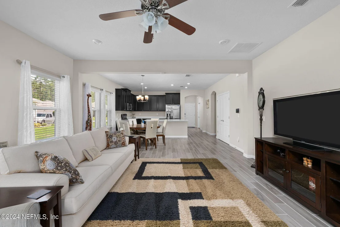 Photo of 6966 LONGLEAF BRANCH Drive