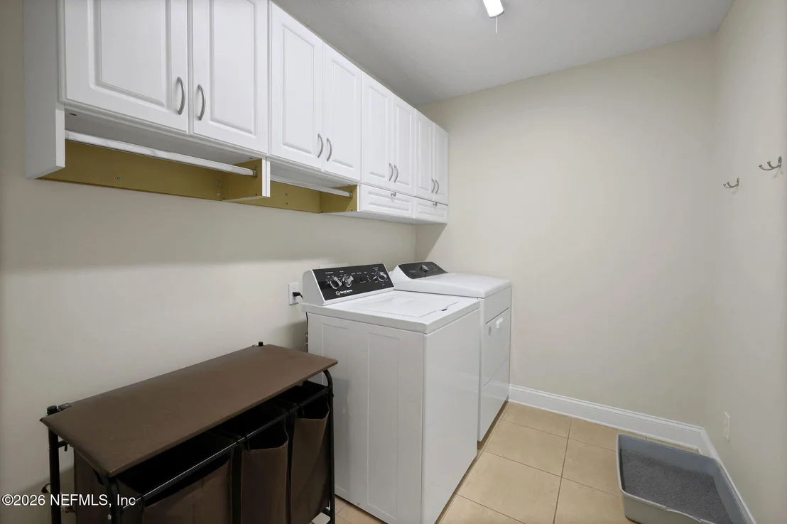 Photo of 513 WETHERBY Lane
