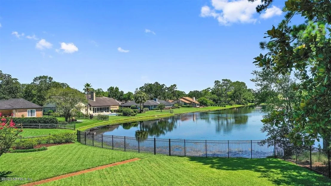 Photo of 8162 PINE LAKE Road