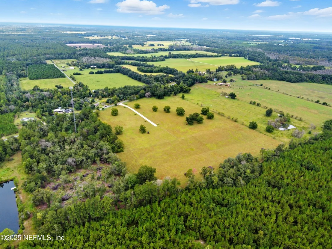 Photo of 11242 HOGAN Road