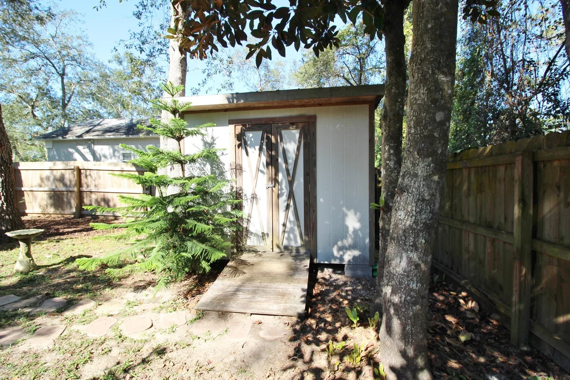 Photo of 237 WISTERIA Road