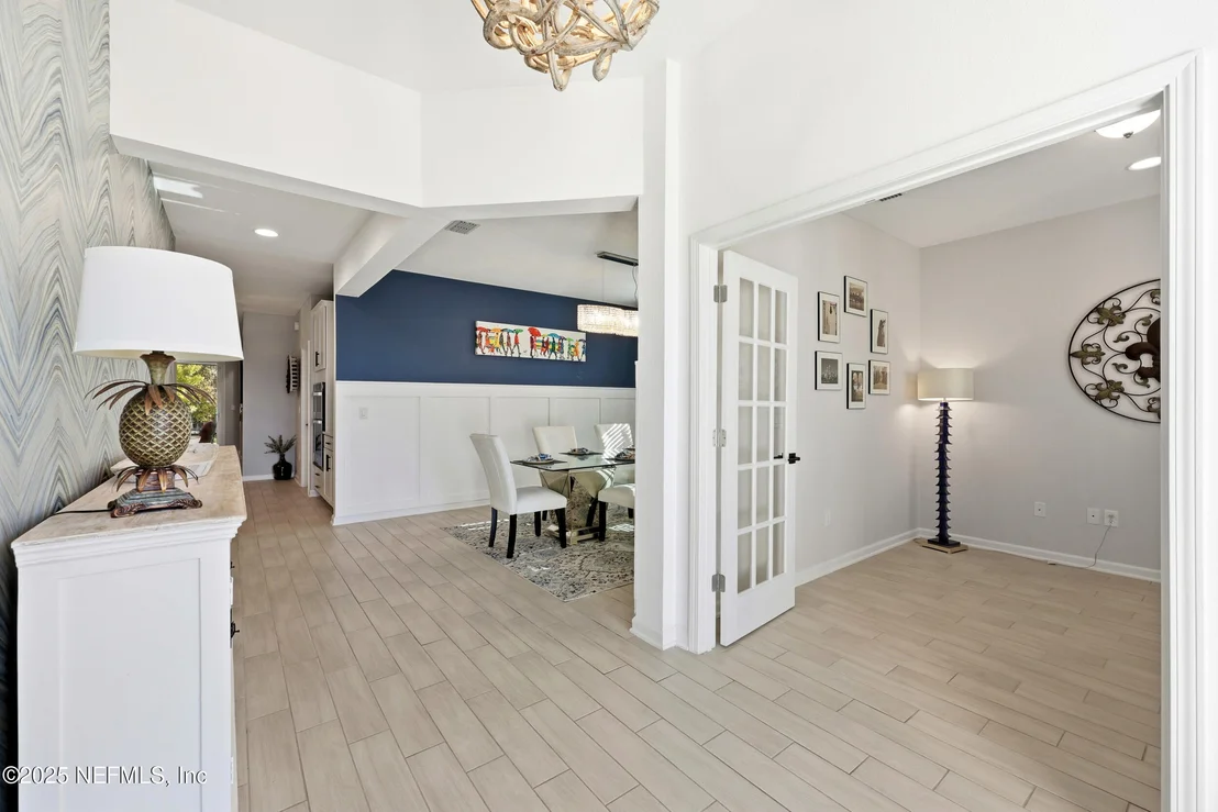 Photo of 49 GOLDEN FERN Drive