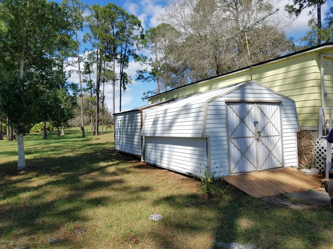 Photo of 147 SILVER POND Road