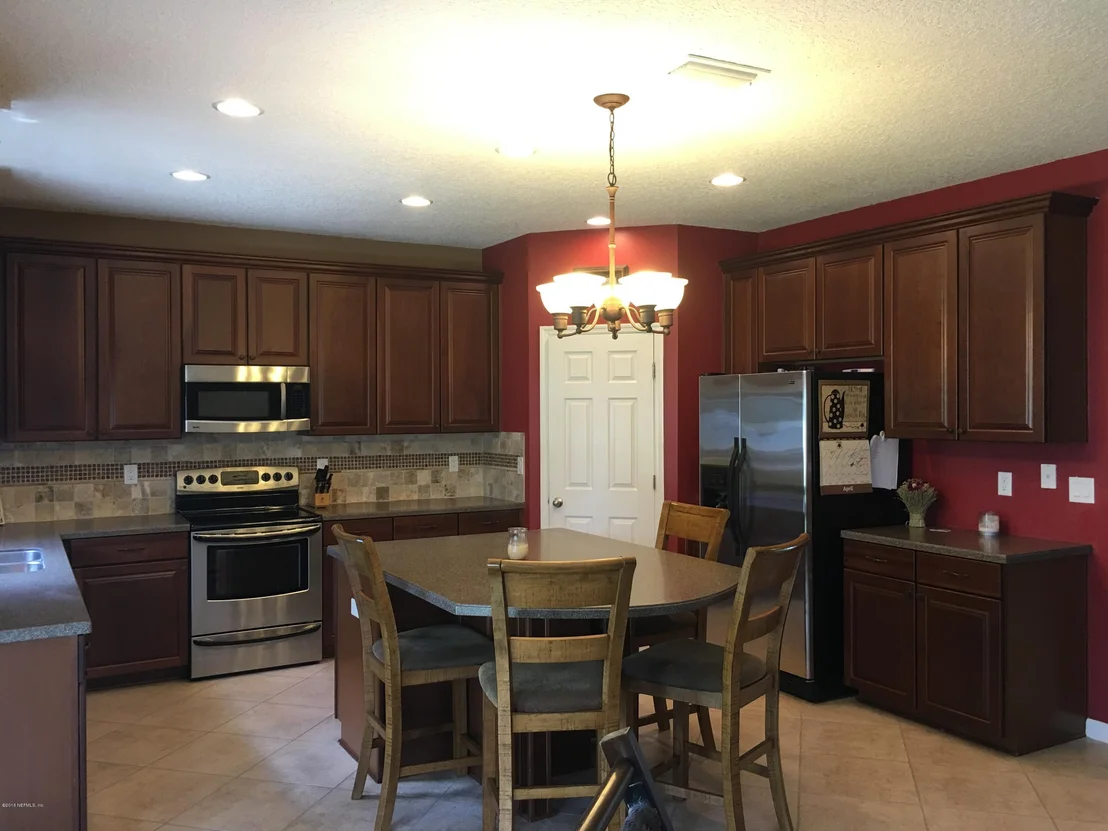 Photo of 2915 DISCOVERY Way