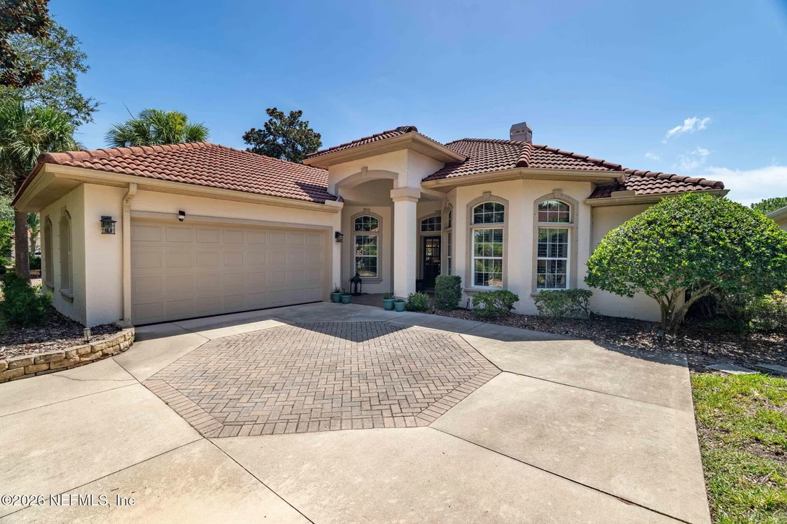 Photo of 348 FIDDLERS POINT Drive