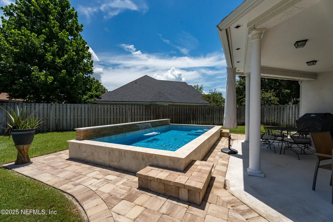 Photo of 1145 DOVER Drive