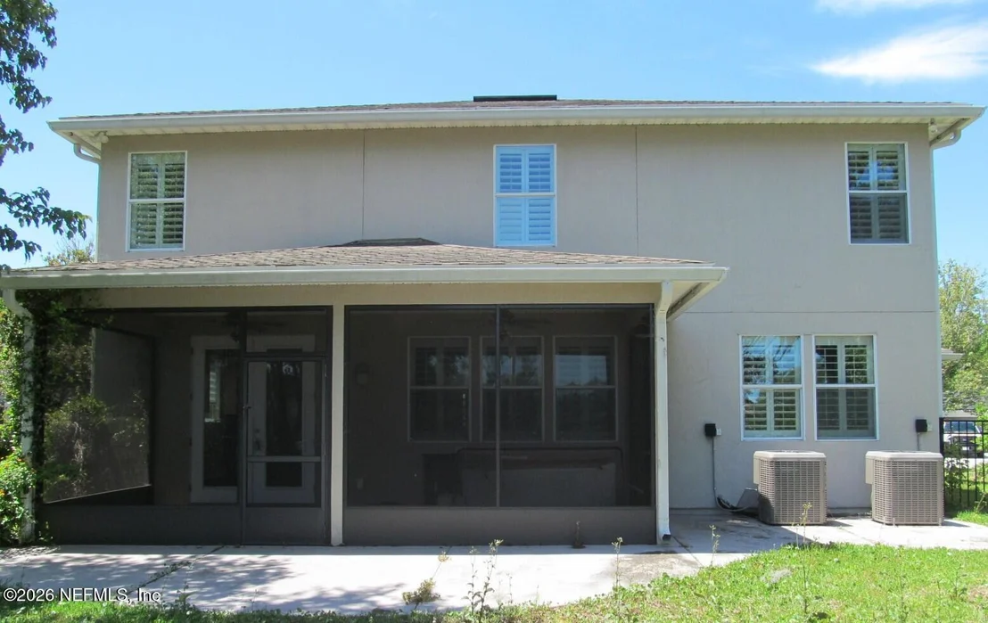 Photo of 120 CROWN WHEEL Circle