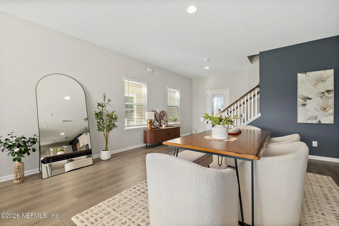 Photo of 542 SILVER LANDING Drive