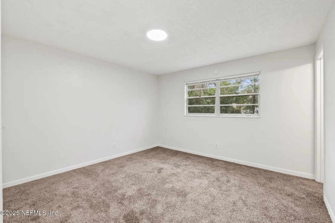 Photo of 432 NEPTUNE Road
