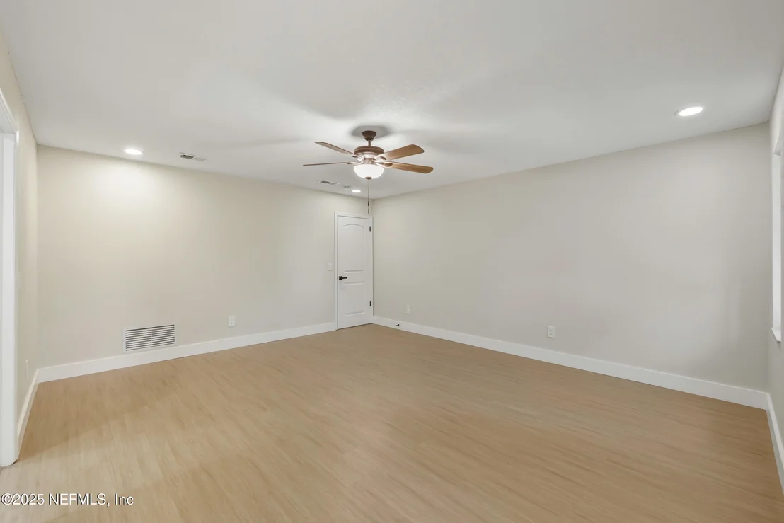 Photo of 11455 SCOTT MILL Road