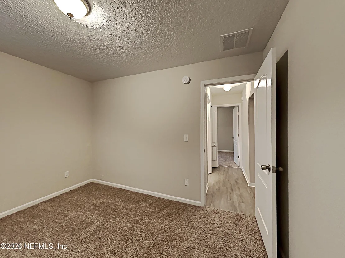 Photo of 13471 DEVAN LEE Drive E