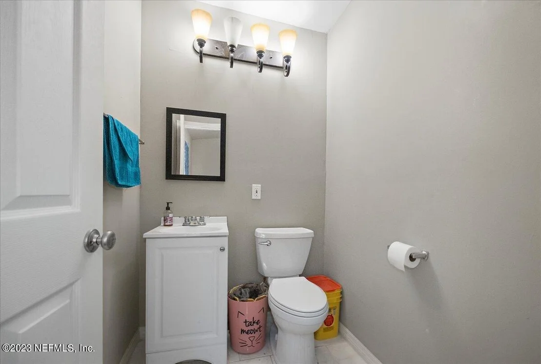 Photo of 5303 PENN Circle