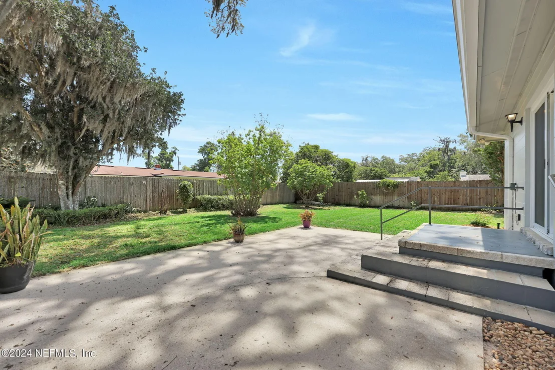 Photo of 2839 CEDARCREST Drive