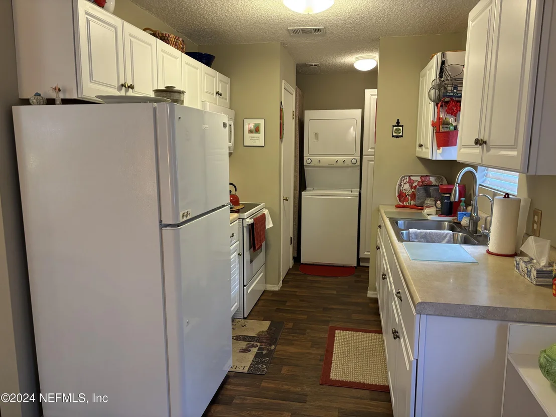 Photo of 86 CHAPIN Street