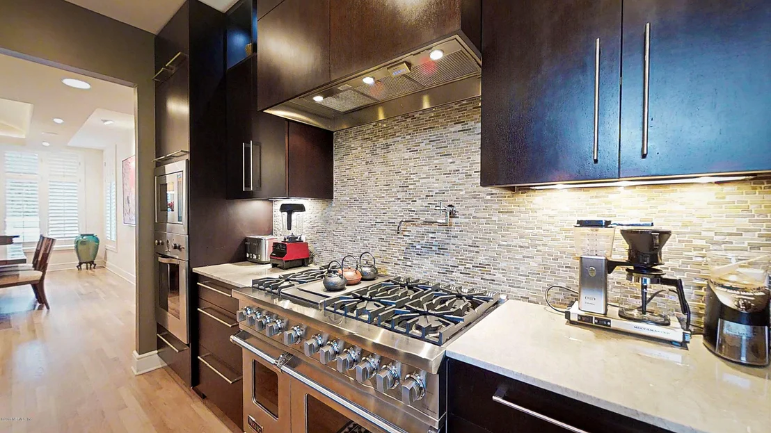 Photo of 3016 FOREST Circle