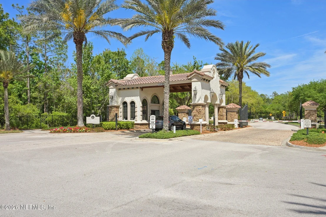 Photo of 506 RIVER RUN Boulevard