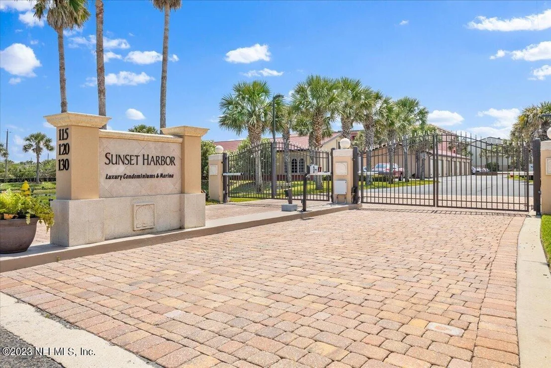 Photo of Unit 301 at 130 SUNSET HARBOR Way