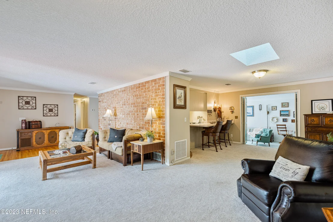 Photo of 5627 ST ISABEL Drive