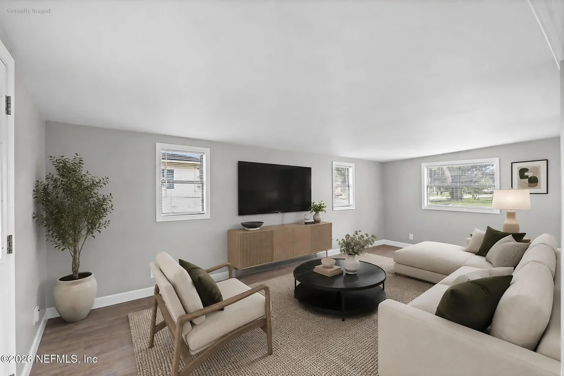Photo of 215 HILLTOP Drive