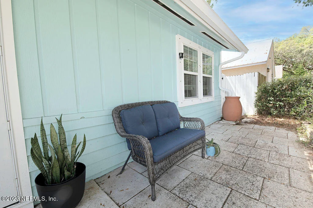 Photo of 405 E Street