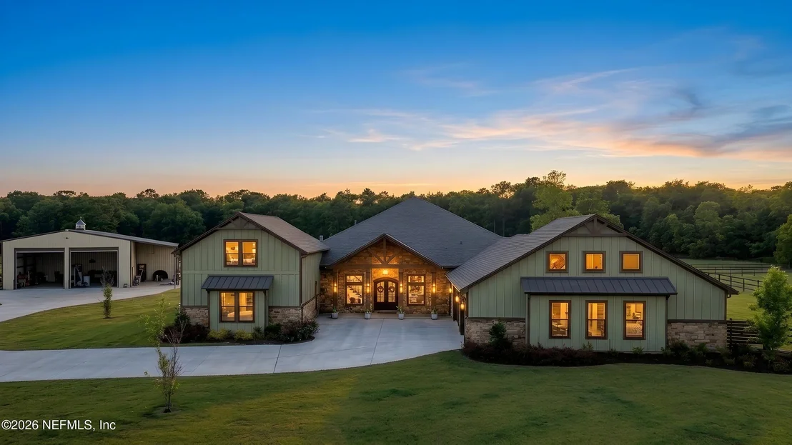 Photo of 121 ASHTON OAKS Drive