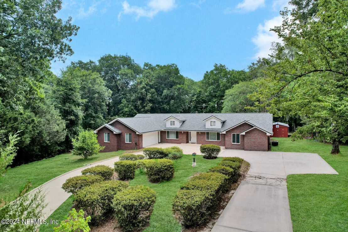 Photo of 2527 BEGONIA Drive