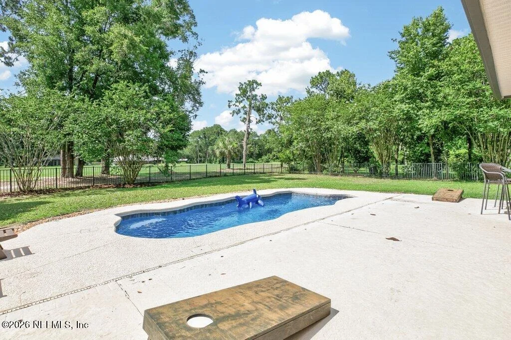 Photo of 385 LOLLY Lane