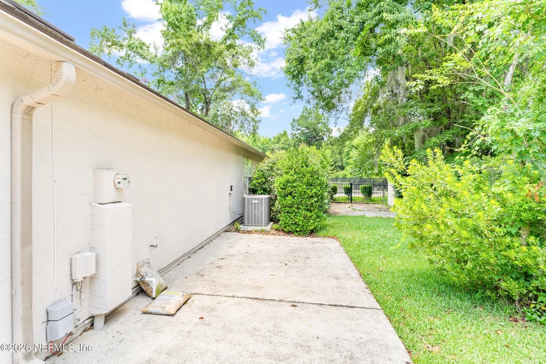 Photo of 893 BLACKBERRY Lane