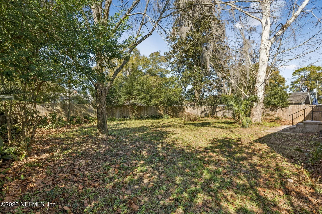 Photo of 426 AIKEN Road