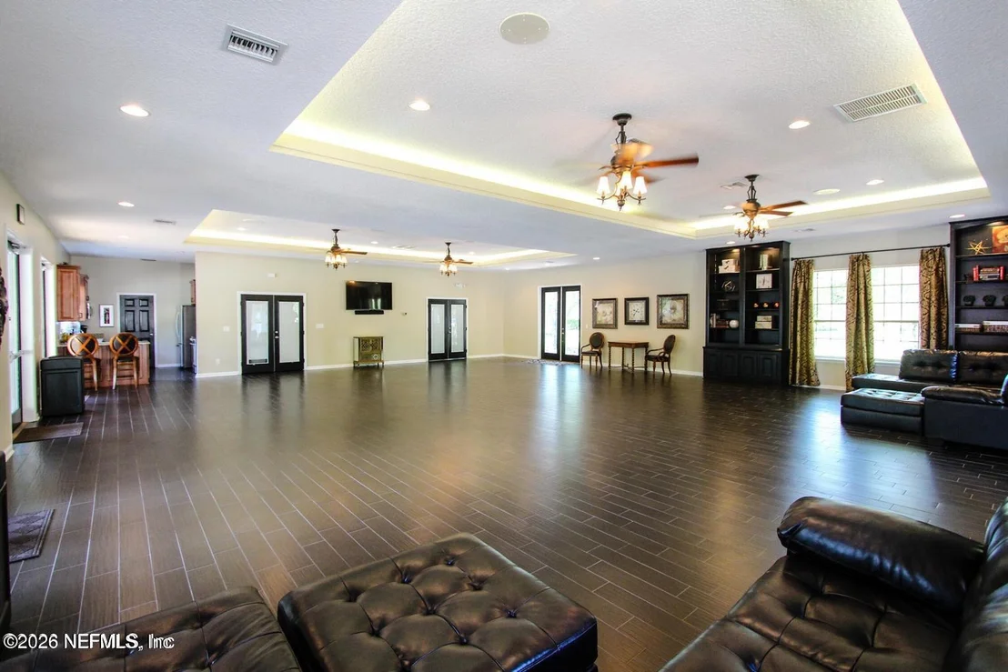 Photo of 1833 BLUEBONNET Way
